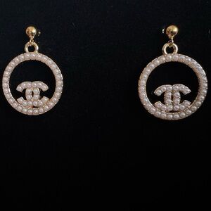 PEARL CHANEL EARRINGS